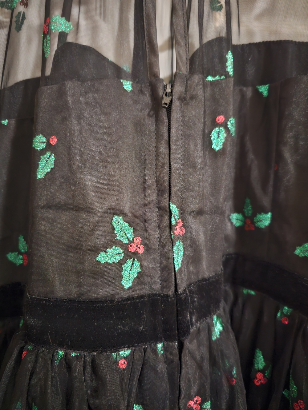 Like New 3X Unique Vintage Black & Glitter Mistletoe Flare Dress - Picture 10 of 16